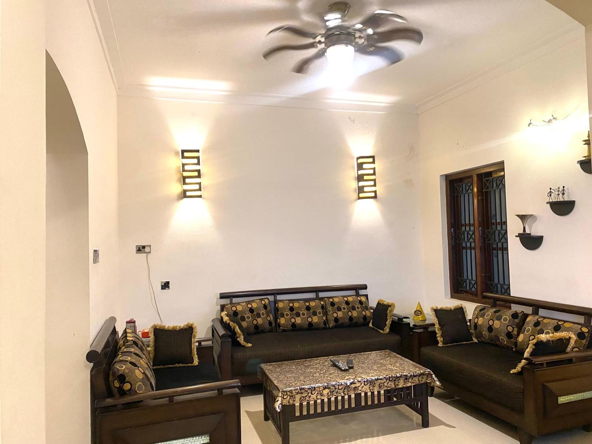 "Radhas" 4Br Villa In Gated Spring Field Community, Канур Екстериор снимка